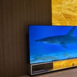 Продажа 2-комн квартиры на вторичном рынке 1-й Красногвардейский проезд, 22с2