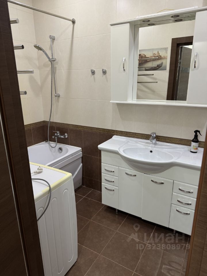 Аренда 2-комн квартиры на вторичном рынке бульвар Маршала Рокоссовского,  д. 6к1