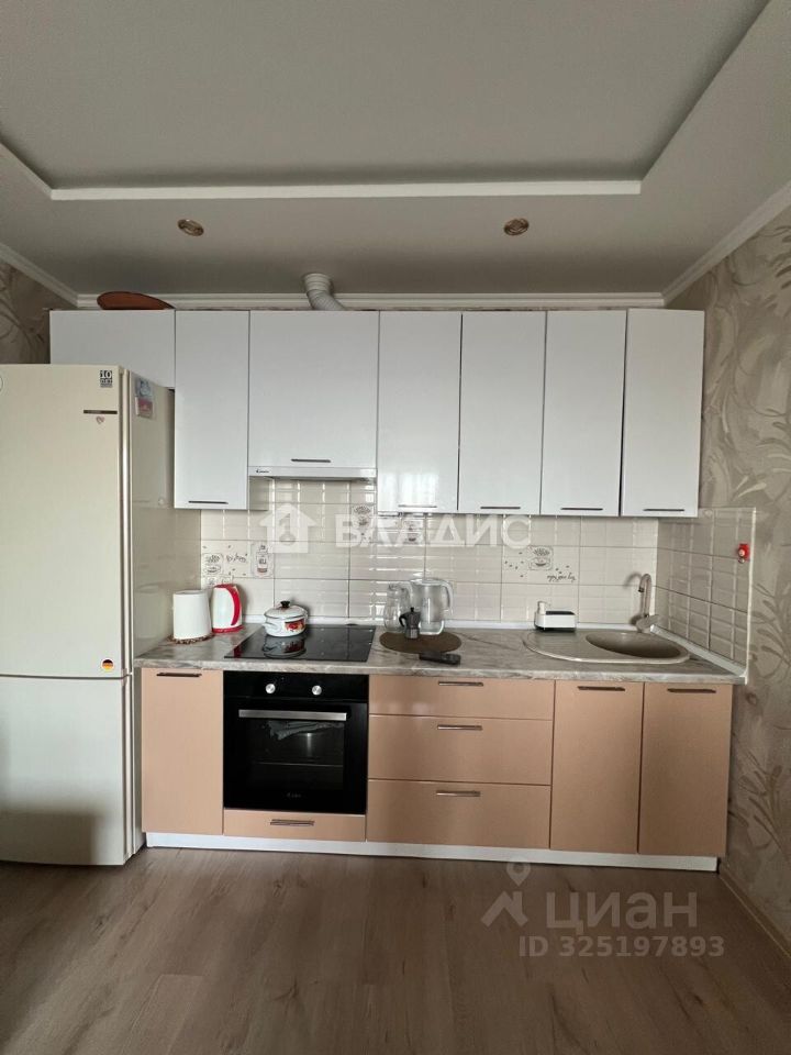 Продажа 2-комн квартиры на вторичном рынке улица Василия Ощепкова, 1