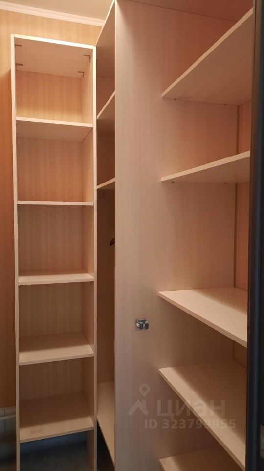 Аренда 1-комн квартиры на вторичном рынке Парашютная улица, 56к2