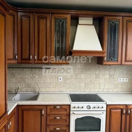 Продажа 3-комн квартиры на вторичном рынке ул 800-летия Москвы,  д. 32