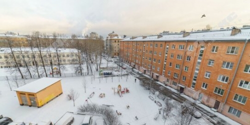 3-комн квартира улица Седова,  д. 80