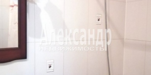 3-комн квартира Пушкин г., Леонтьевская ул. ,  д. 9