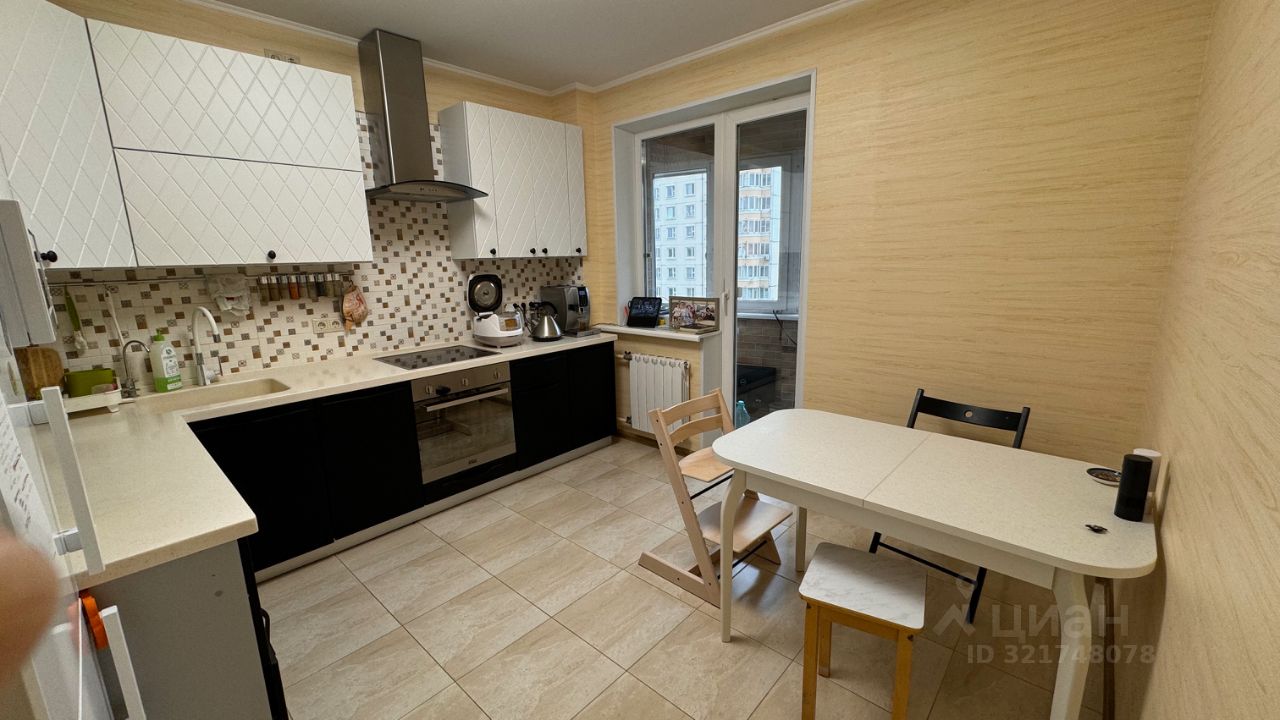 Продажа 3-комн квартиры на вторичном рынке улица Москворечье, 4к6