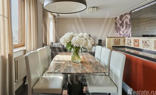 Продажа 3-комн квартиры на вторичном рынке Ружейный переулок,  д. 3