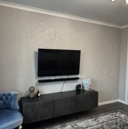 Продажа 3-комн квартиры на вторичном рынке Зеленый пр-кт,  д. 64