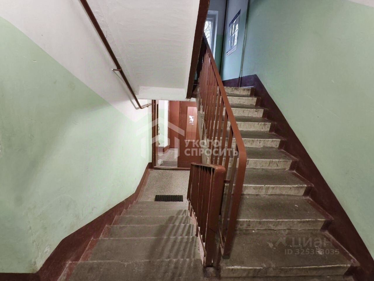 Продажа 3-комн квартиры на вторичном рынке Петергоф, Константиновская улица, 23/13