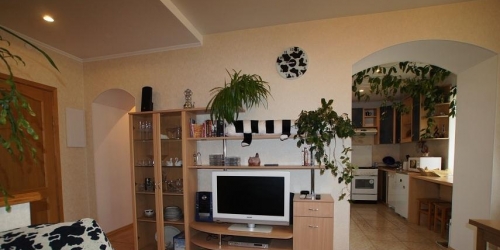 4-комн квартира угол между Садовая М. ул и Невский пр-кт,  д. 3,  к. 54