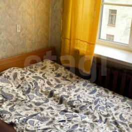 Продажа 4-комн квартиры на вторичном рынке Невский пр-кт,  д. 126/2 литБ