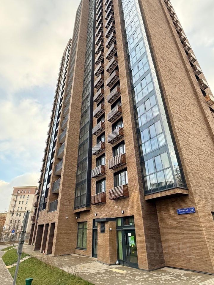 Продажа 1-комн квартиры на вторичном рынке Нагорная улица, 5А