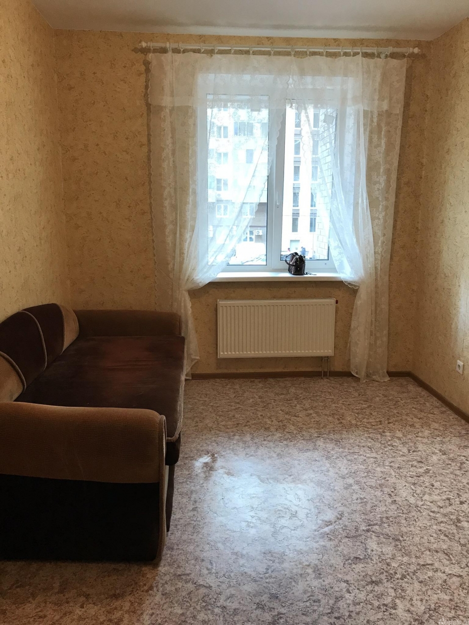 Продажа 1-комн квартиры на вторичном рынке Кировск г, Набережная ул ,  д. 19