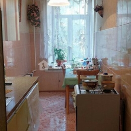 Продажа 4-комн квартиры на вторичном рынке Большой ВО пр-кт,  д. 62