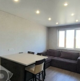 Продажа 1-комн квартиры на вторичном рынке Высокое, Клубная улица,  д. 38А