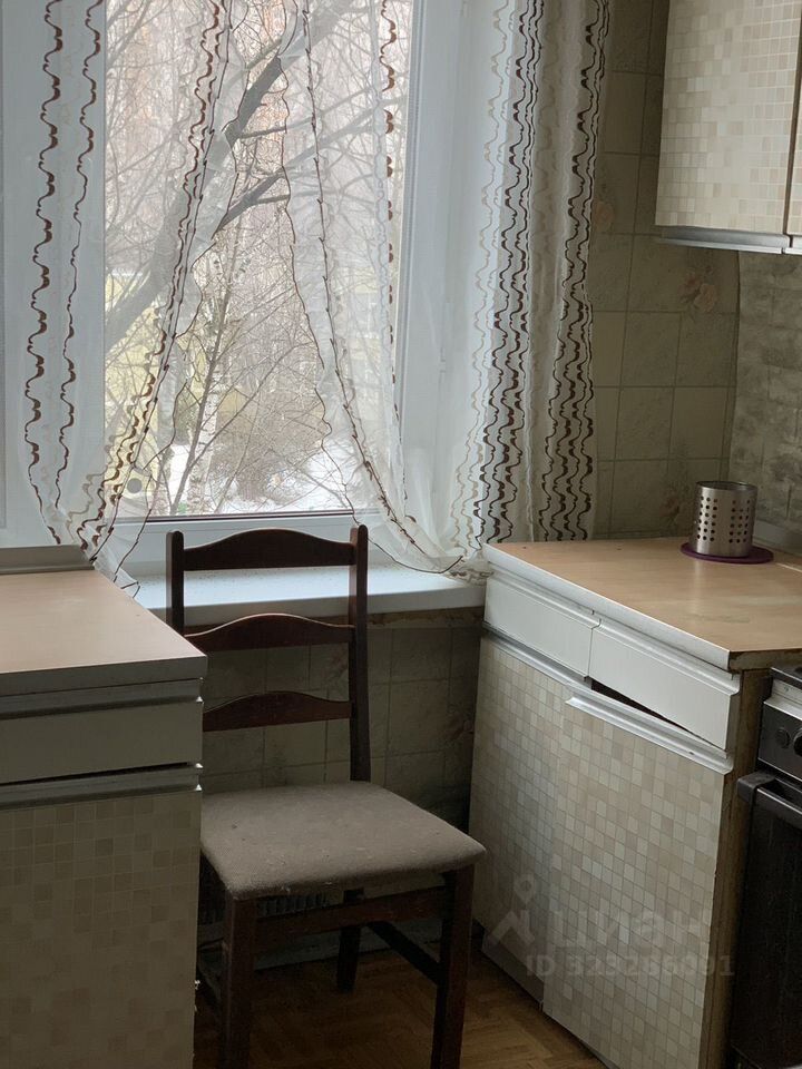 Продажа 3-комн квартиры на вторичном рынке улица Цюрупы, 15К3