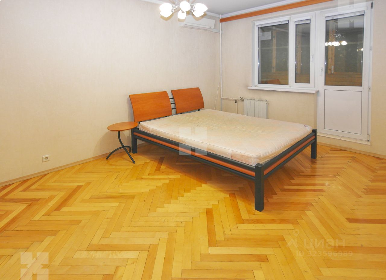 Аренда 2-комн квартиры на вторичном рынке Сумской проезд, 12К5