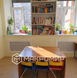 Продажа 3-комн квартиры на вторичном рынке ул Шпалерная,  д. 38