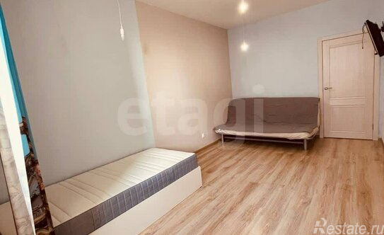 Продажа 2-комн квартиры на вторичном рынке Планерная ул,  д. 93,  к. 1