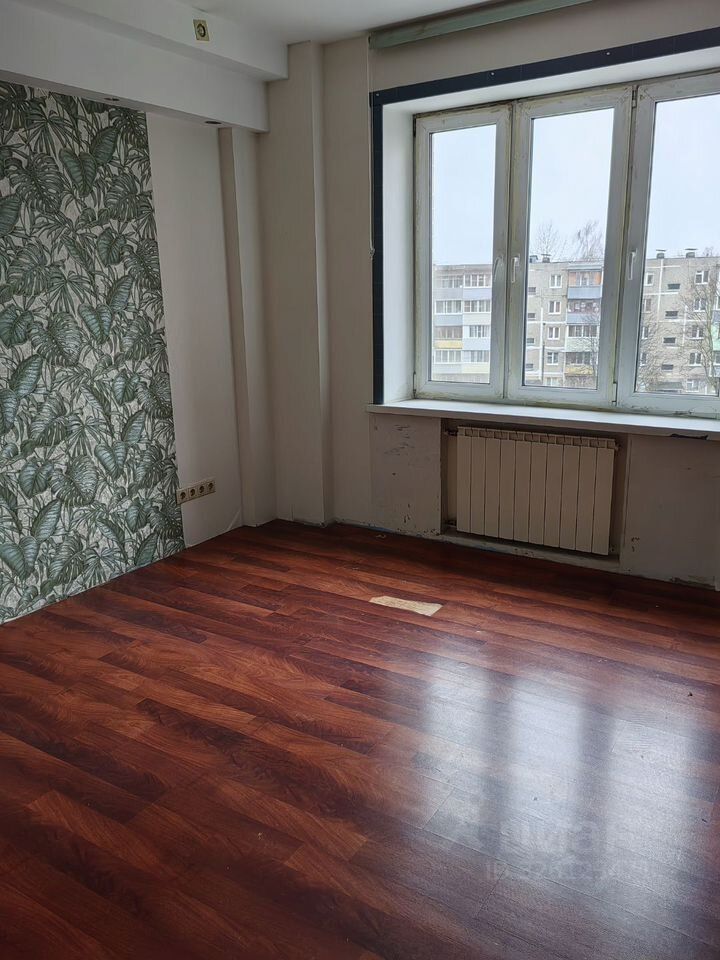 Продажа 2-комн квартиры на вторичном рынке Северный мкр, улица Набережная, 16к1