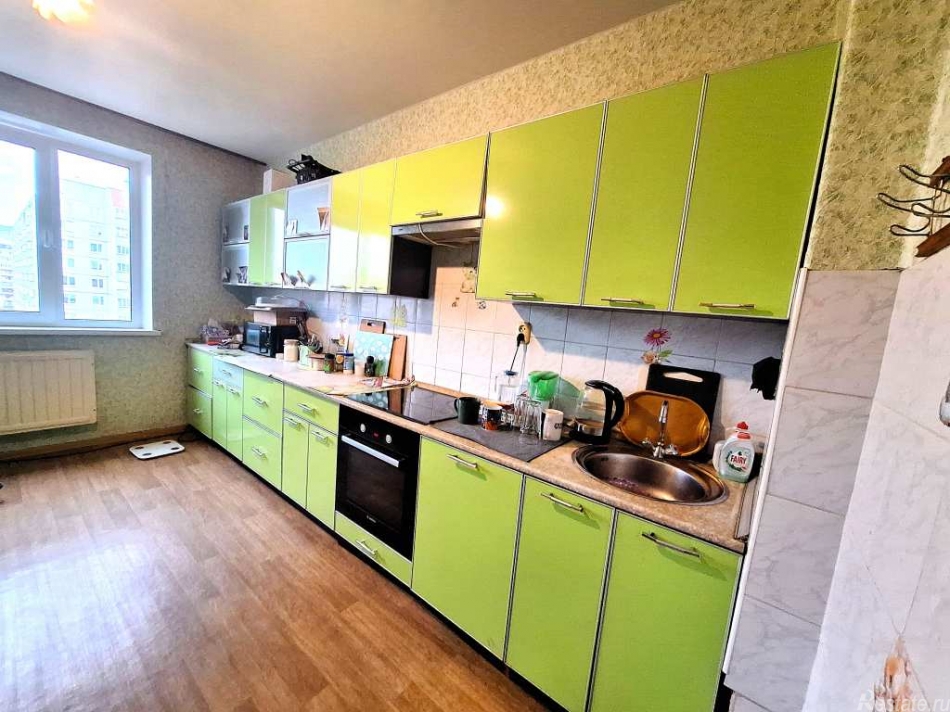 Продажа 3-комн квартиры на вторичном рынке Камышовая ул