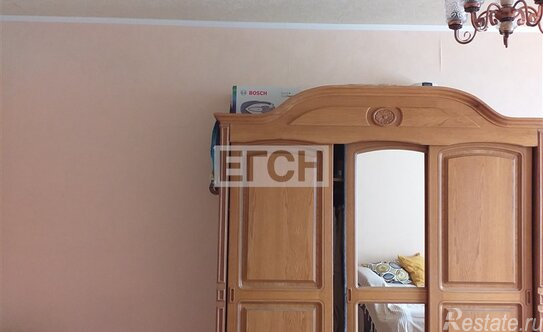 Продажа 1-комн квартиры на вторичном рынке Осенний б-р,  д. 10,  к. 2