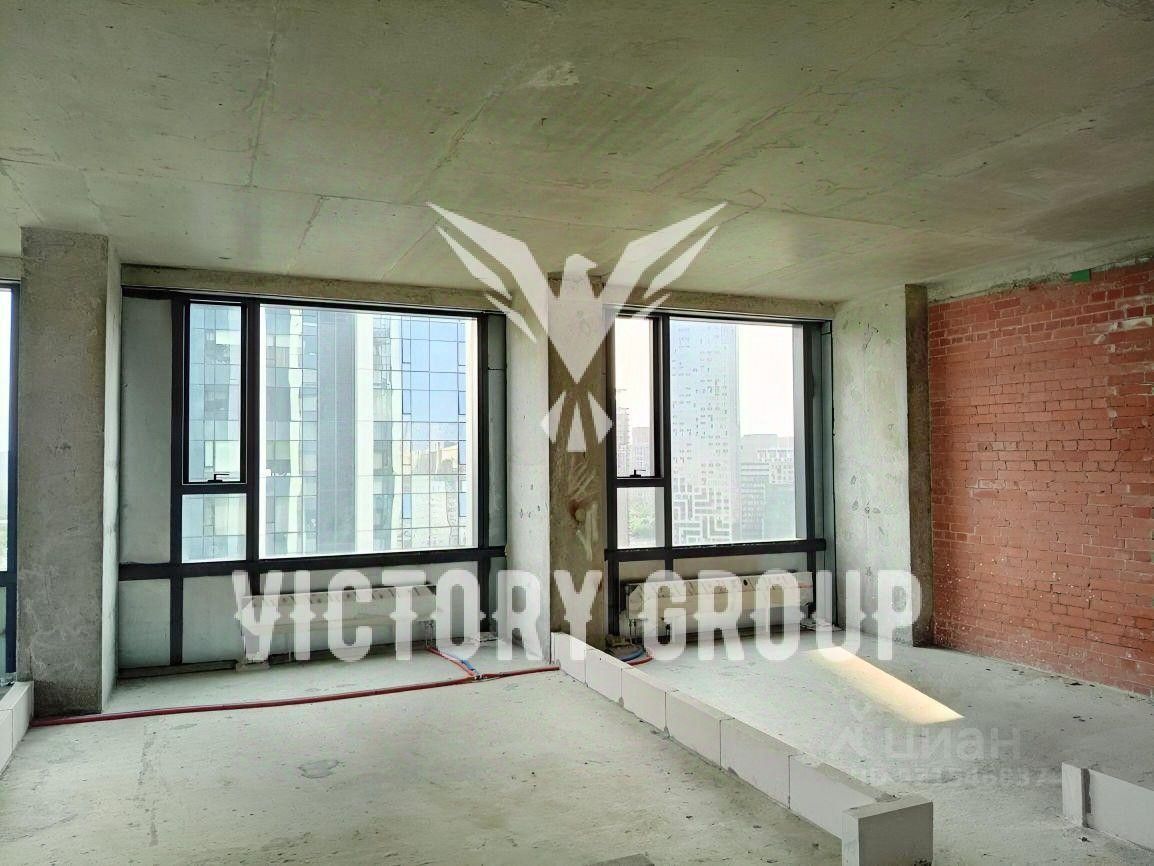 Продажа 4-комн квартиры на вторичном рынке Мичуринский проспект, 56