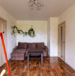 Продажа 2-комн квартиры на вторичном рынке улица Маршала Говорова,  д. 21