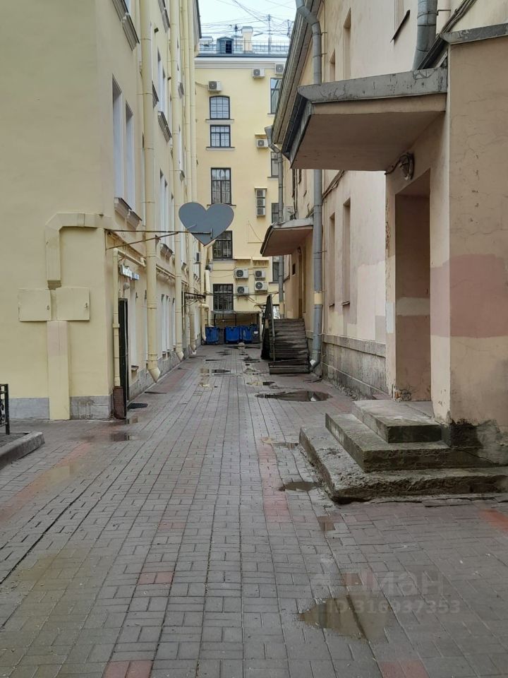 Продажа комнаты Невский проспект, 102