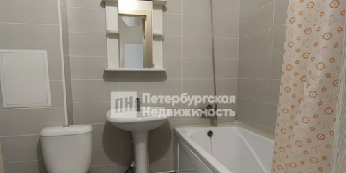 2-комн квартира ул Оптиков,  д. 51,  к. 1