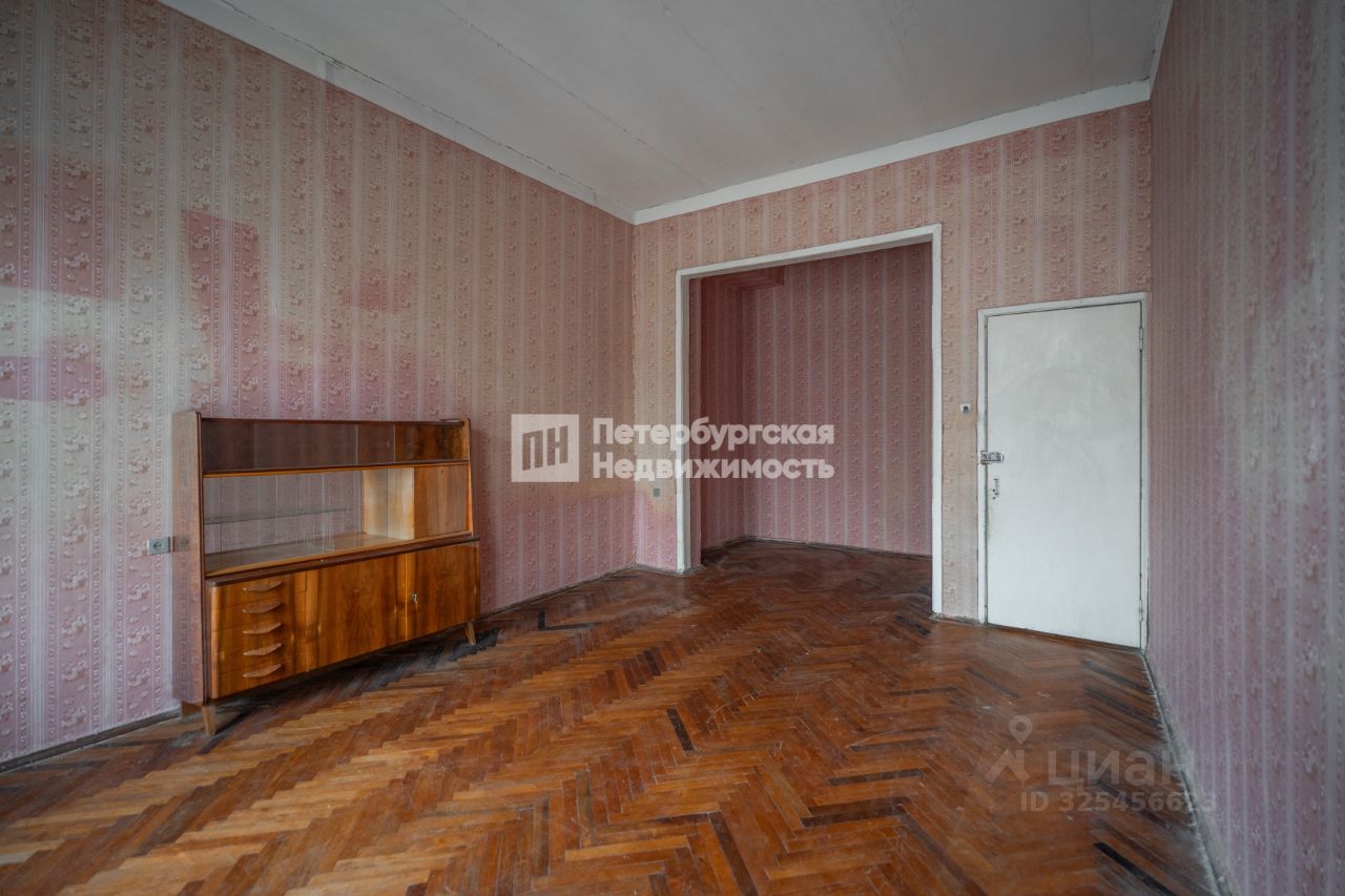 Продажа 2-комн квартиры на вторичном рынке Литейный проспект, 30Б