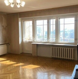 Продажа 4-комн квартиры на вторичном рынке Каменщики Б. ул,  д. 6