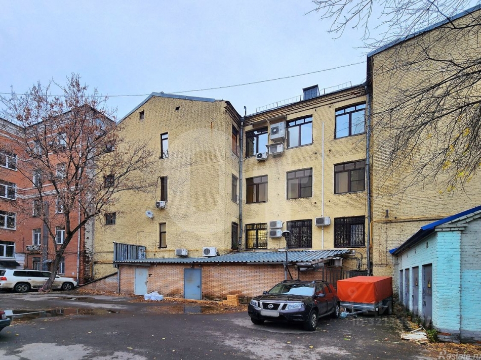 Продажа отдельного здания Монетчиковский 6-й пер,  д. 8 с1