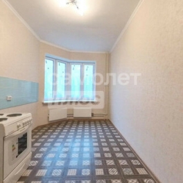 Продажа 2-комн квартиры на вторичном рынке улица Академика Пилюгина