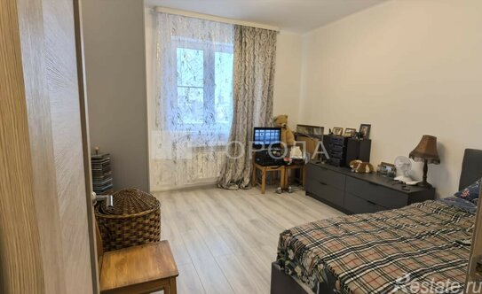 Продажа 2-комн квартиры на вторичном рынке Николая Озерова ул,  д. 2 к1