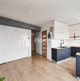 Продажа 3-комн квартиры на вторичном рынке ул Перовская,  д. 34,  к. 1