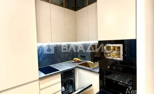 Продажа 1-комн квартиры на вторичном рынке Петровский пр-кт,  д. 24,  к. 2