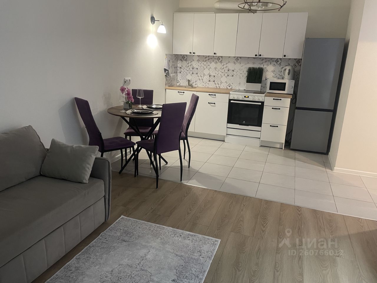 Аренда 2-комн квартиры на вторичном рынке улица Саларьевская, 9