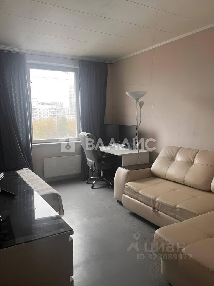 Продажа 3-комн квартиры на вторичном рынке проспект Вернадского, 93