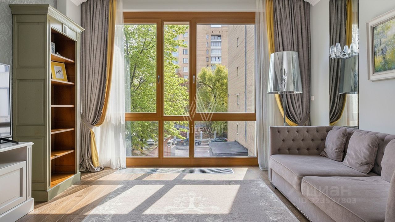 Аренда 4-комн квартиры на вторичном рынке улица Льва Толстого, 23к1