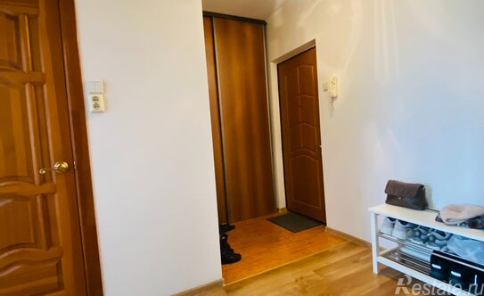 Продажа 1-комн квартиры на вторичном рынке ул Борисовские Пруды,  д. 14,  к. 2