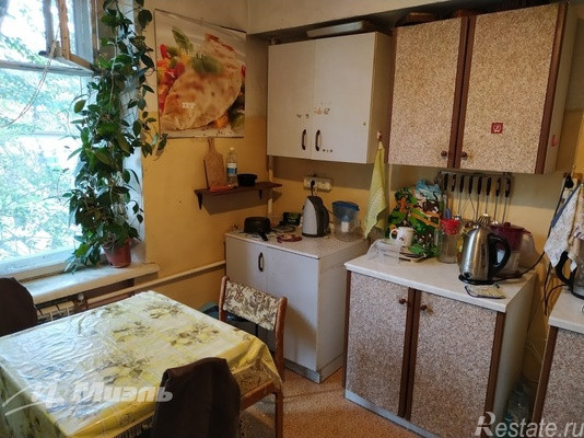 Продажа комнаты Брянская ул,  д. 5к2