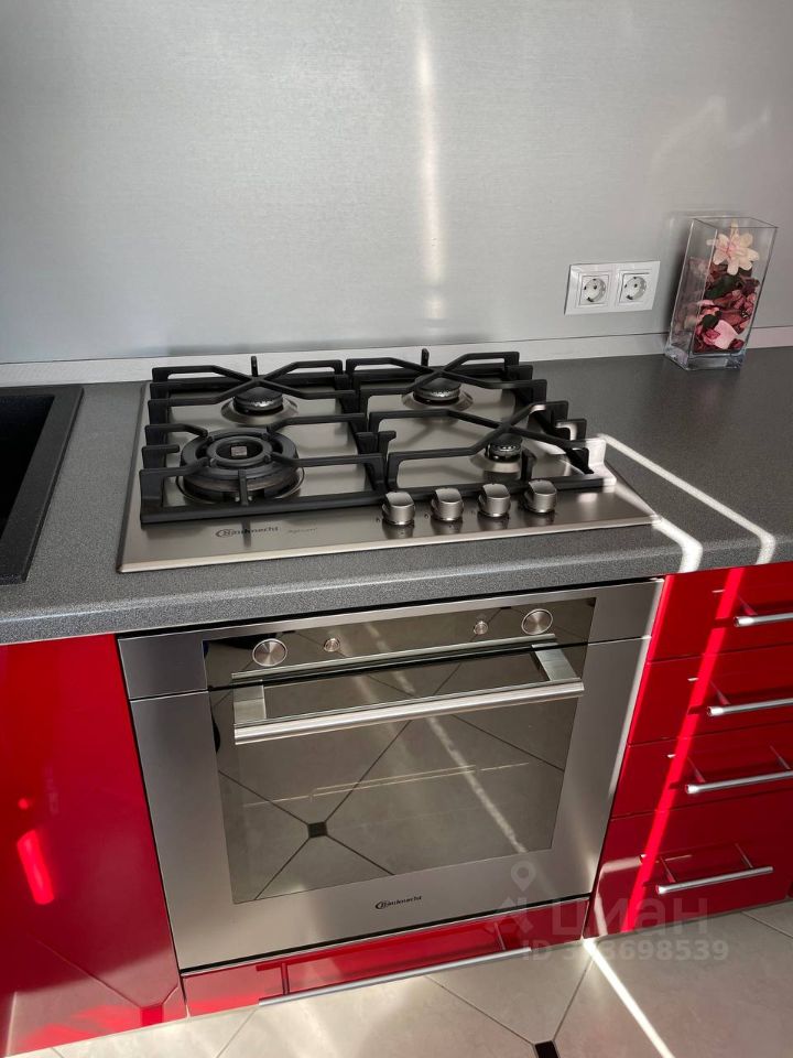 Продажа 1-комн квартиры на вторичном рынке улица Дыбенко, 38