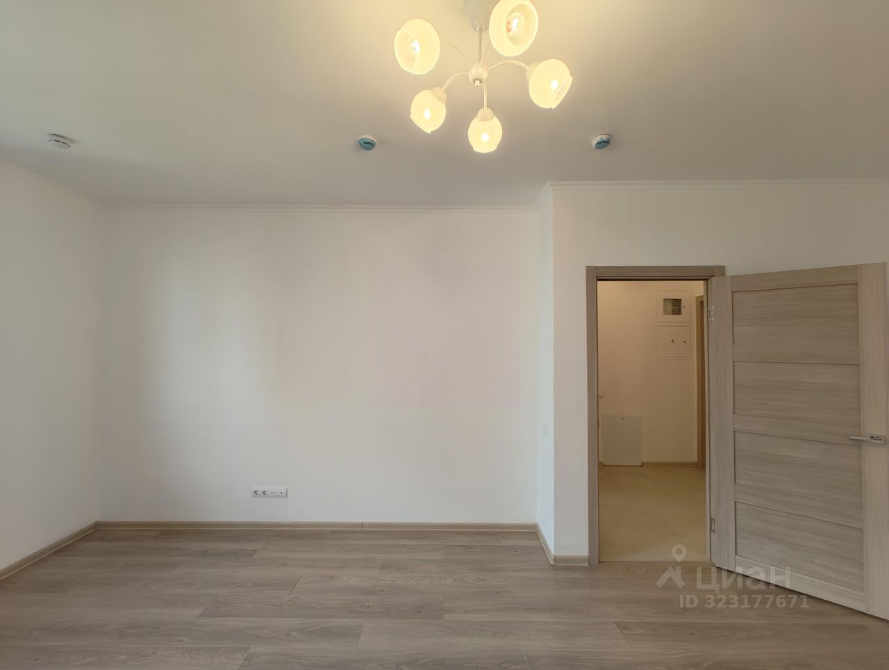 Продажа 1-комн квартиры на вторичном рынке Балаклавский проспект, 17