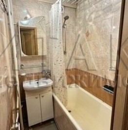 Продажа 1-комн квартиры на вторичном рынке улица Карпинского,  д. 36 к6