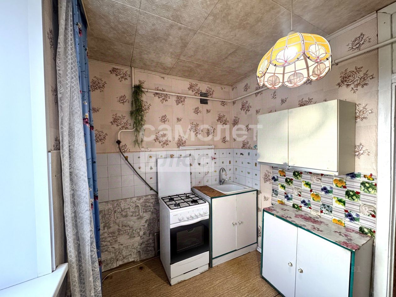 Продажа 1-комн квартиры на вторичном рынке Рошаль, улица Химиков,  д. 7