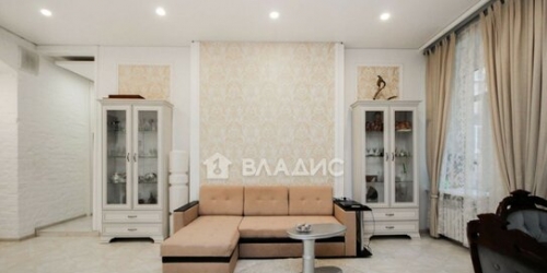 3-комн квартира Кирочная улица,  д. 47