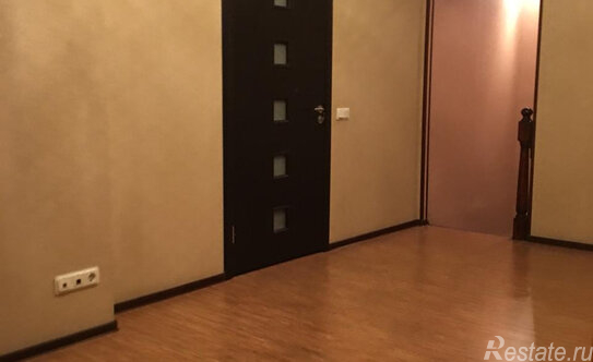 Продажа 4-комн квартиры на вторичном рынке улица Веденеева,  д. 2