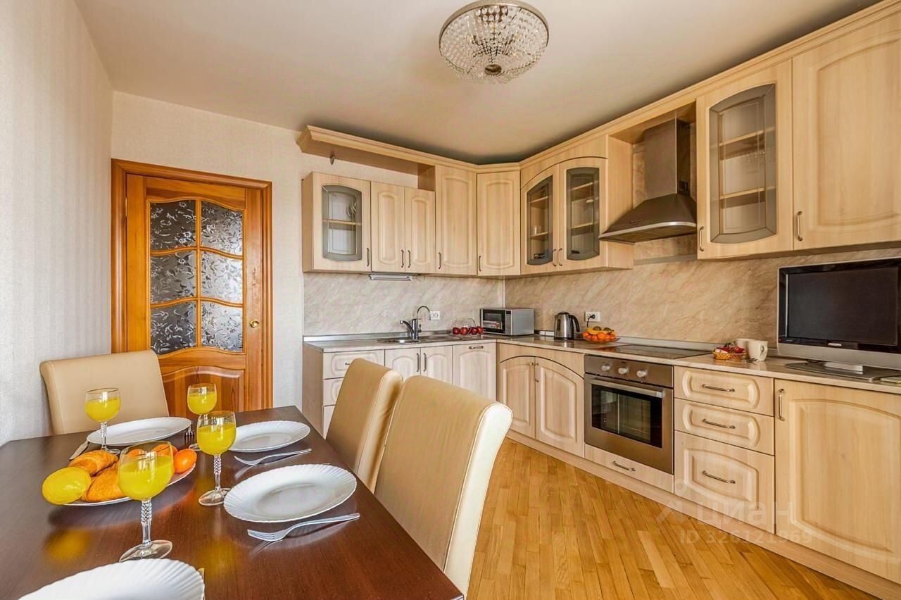 Продажа 1-комн квартиры на вторичном рынке Комендантский проспект, 34к1