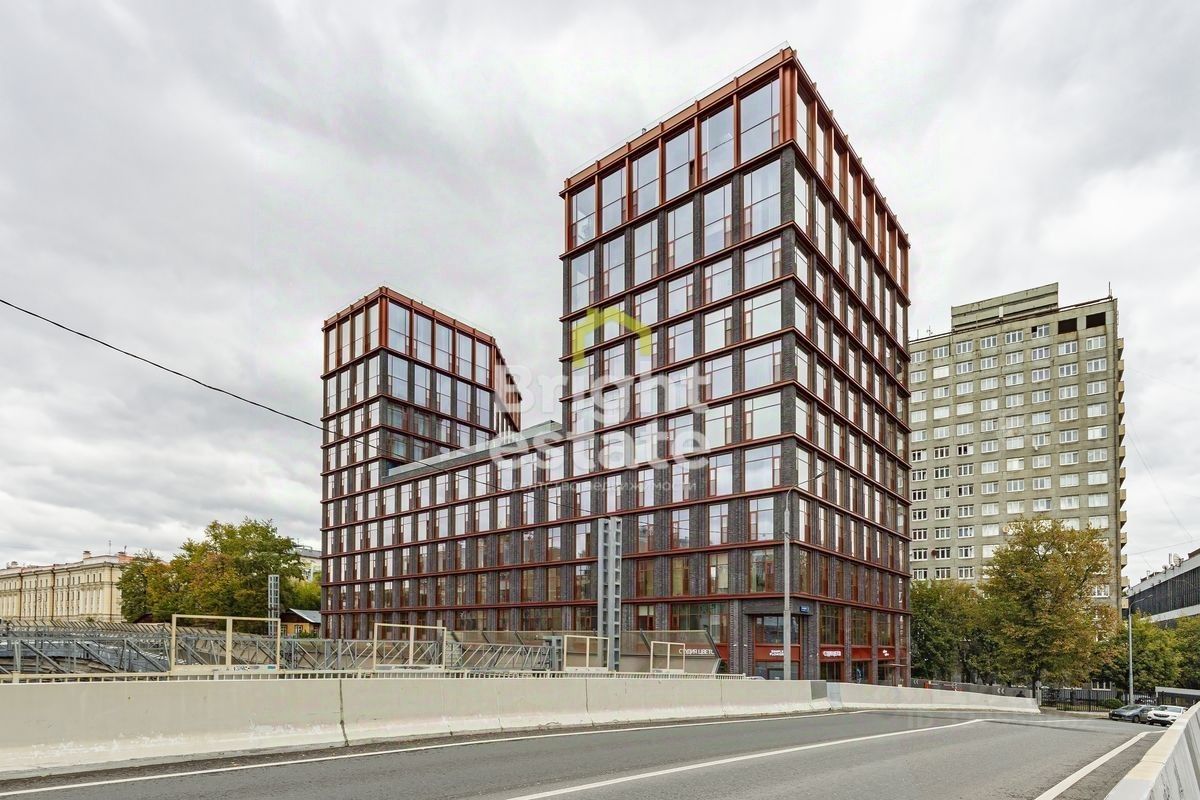 Продажа 2-комн квартиры на вторичном рынке улица Казакова, 7