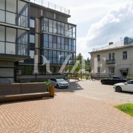 Продажа 3-комн квартиры на вторичном рынке Ивановская улица,  д. 10