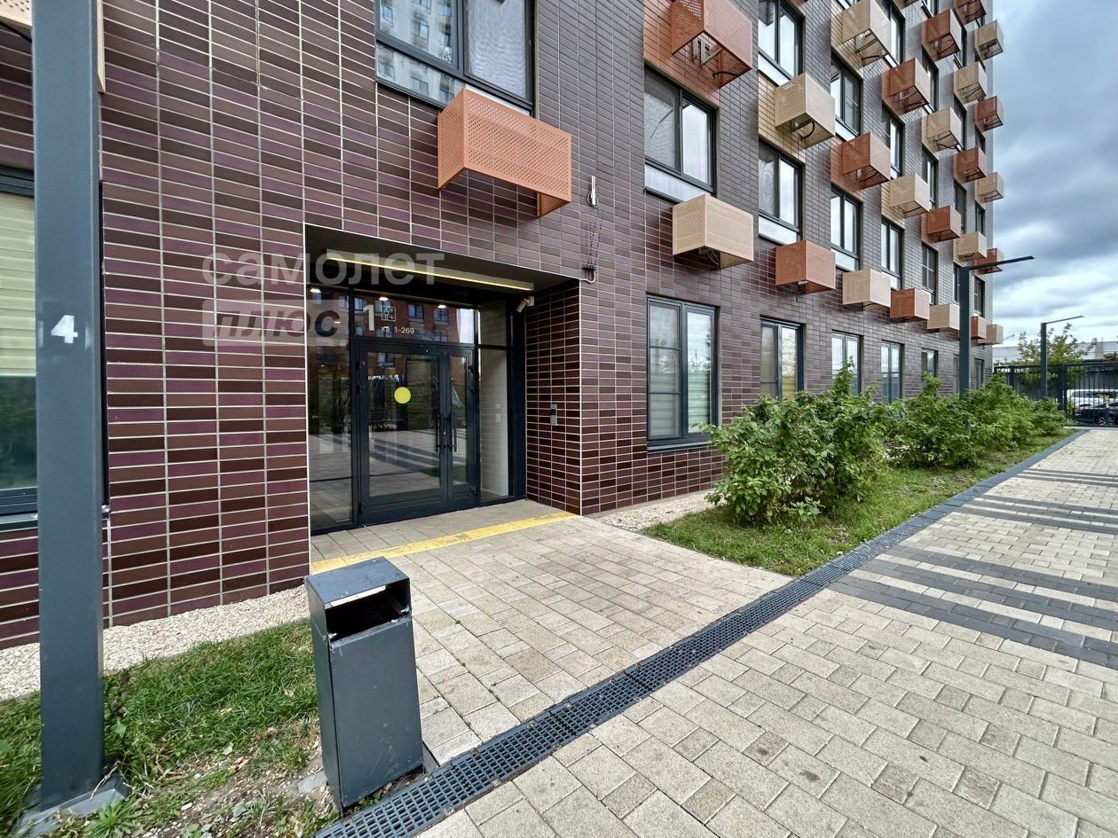 Продажа 3-комн квартиры на вторичном рынке Ясеневая улица, 12к8